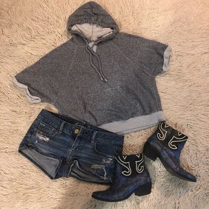 Boxy Cozy Short Sleeve Hoodie - S / M / L